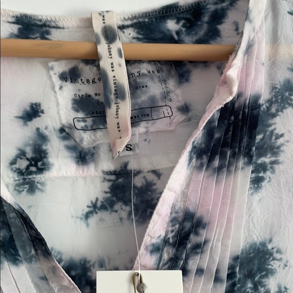 Johnny Was Pintuck cupra rayon tie dye eyelet Bohemian beach tunic with camis - Picture 8 of 9